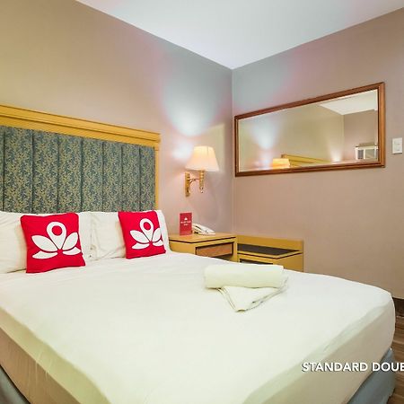 ZEN Rooms Del Pilar Malate Manila Exteriör bild