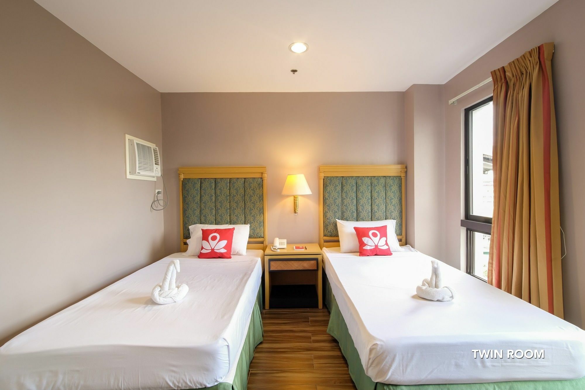 ZEN Rooms Del Pilar Malate Manila Exteriör bild