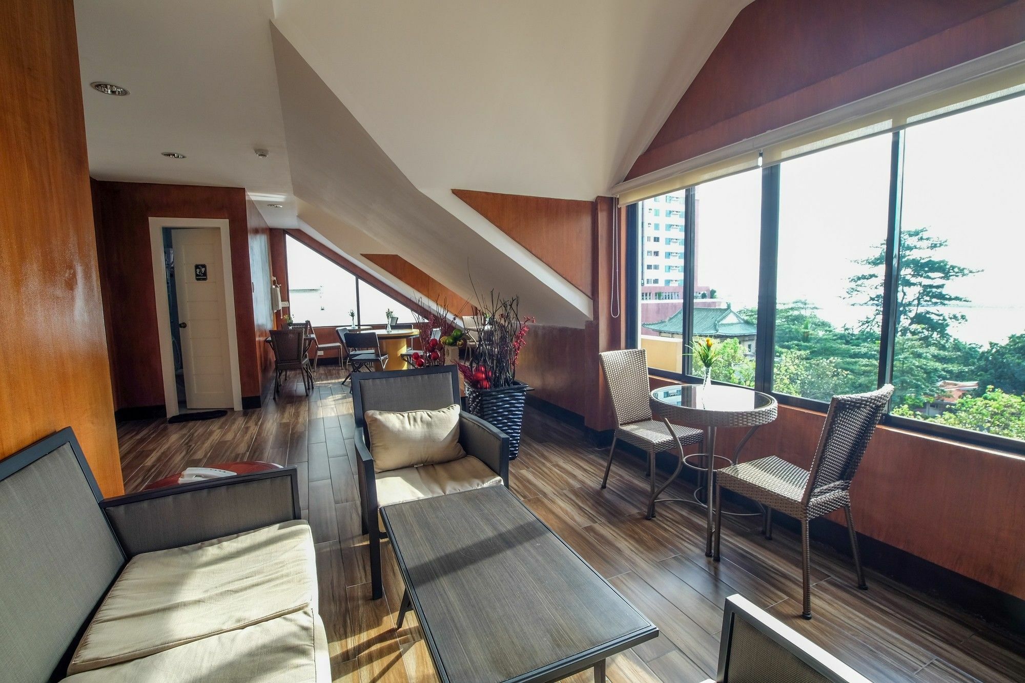 ZEN Rooms Del Pilar Malate Manila Exteriör bild